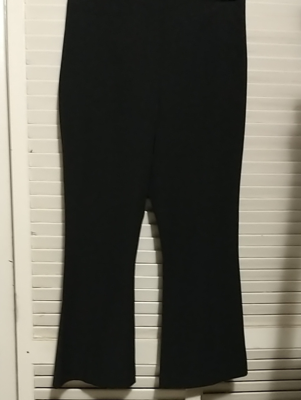 ALC At Last Classic Women's Black Flared dressier Pants sz 6